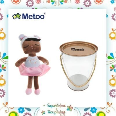 Metoo - Kit Mini doll Maria 20cm + Balde cônico transparente com tampa personalizada com gravação a laser